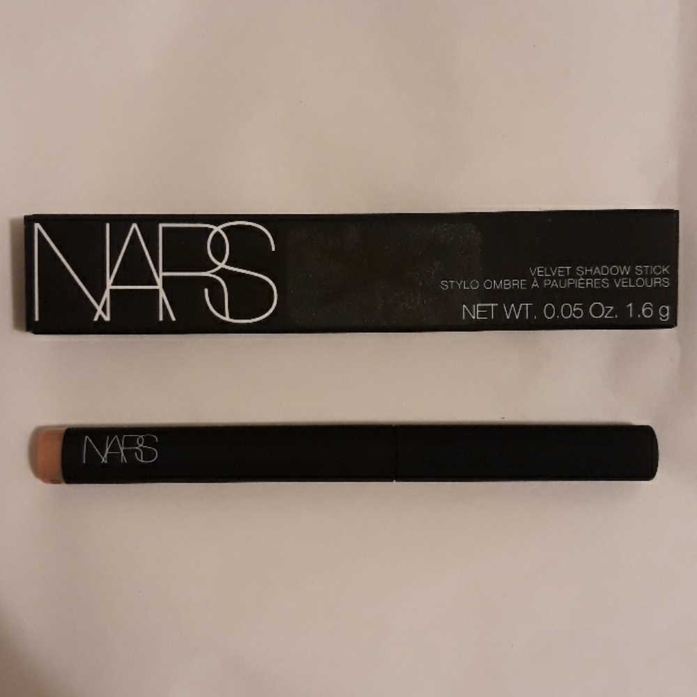 NARS Goddess Velvet Shadow Stick - Picture 1 of 16